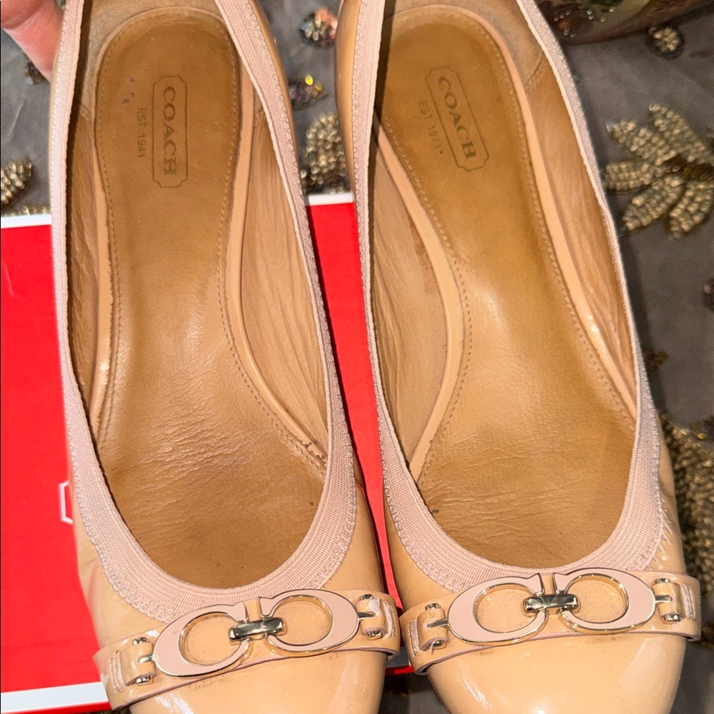 COACH Beige Patent Leather Ballet Flats with Signature Hardware - Picture 8 of 12